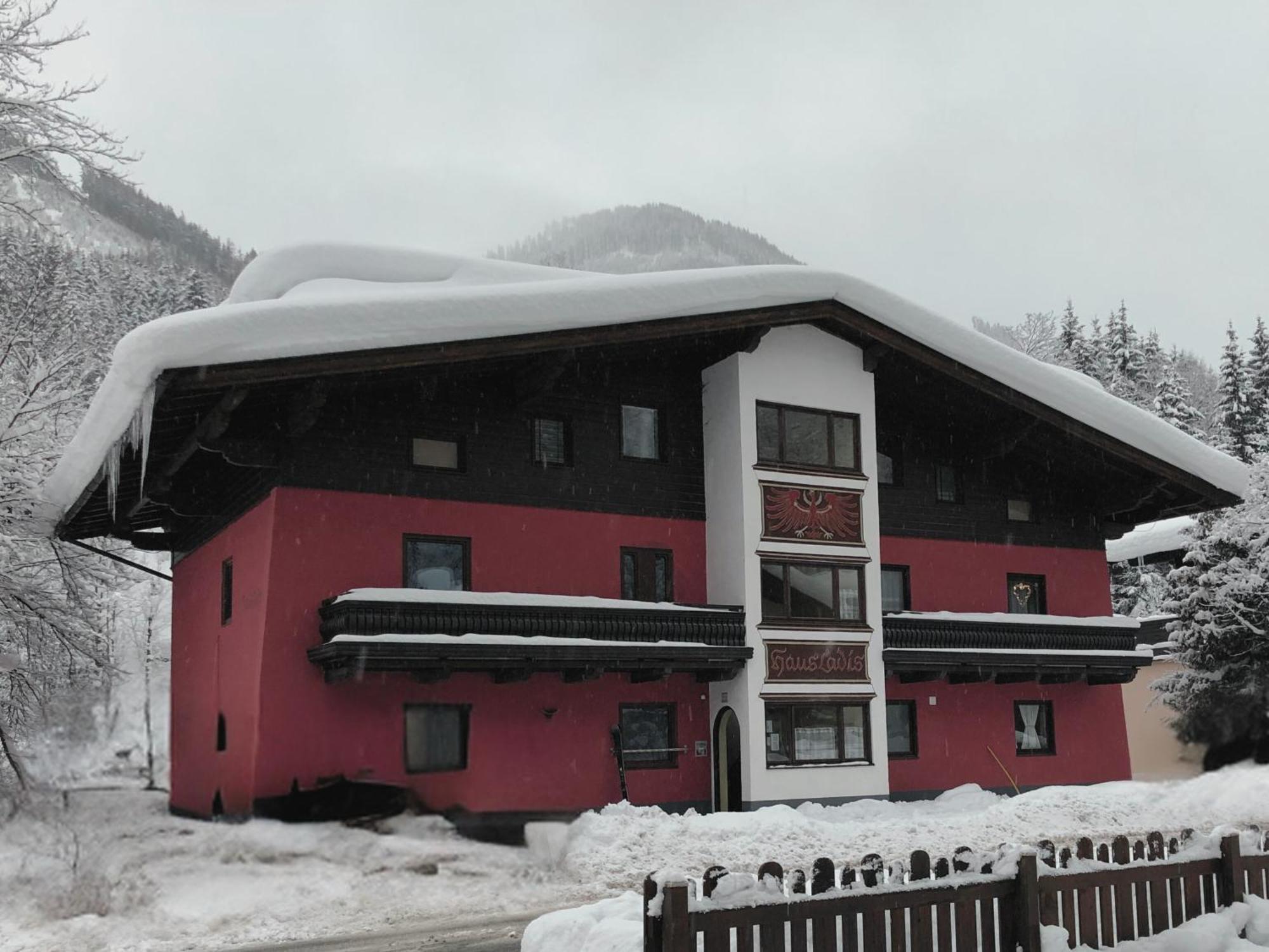 Appartement Riverview Saalbach-Hinterglemm Extérieur photo